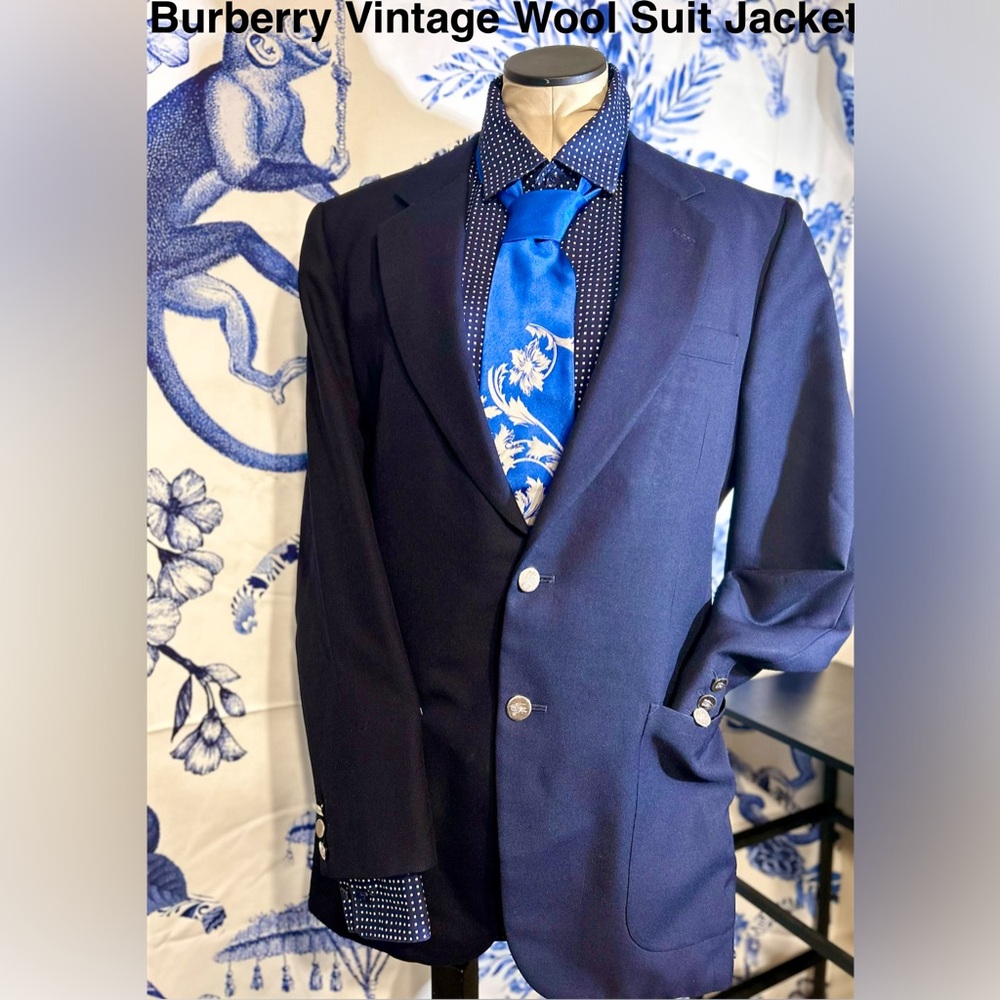 SALE•Burberry Vintage Navy Blue Authentic Wool Suit Jacket:EC